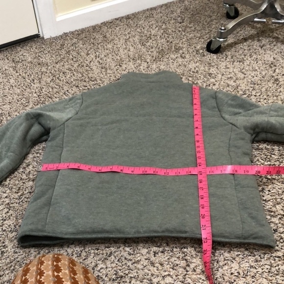 Title Nine Puffy Jacket Size Small Sage Green - Picture 6 of 9